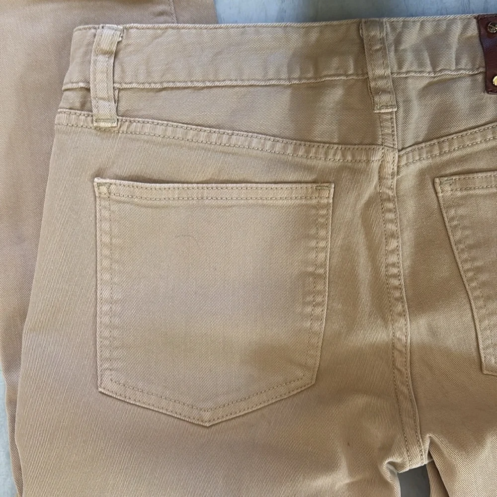 Tory Burch  jeans khakis   Tan/gold tone Designer engraved button and rivets EUC